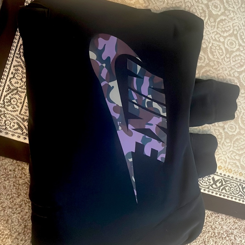 Nike Camo Sweatshirt